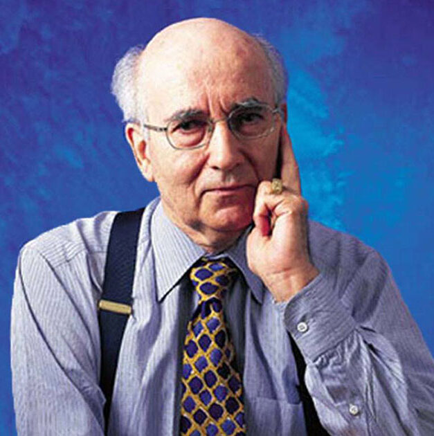 um velho pensativo com fundo azul Autor: Philip Kotler